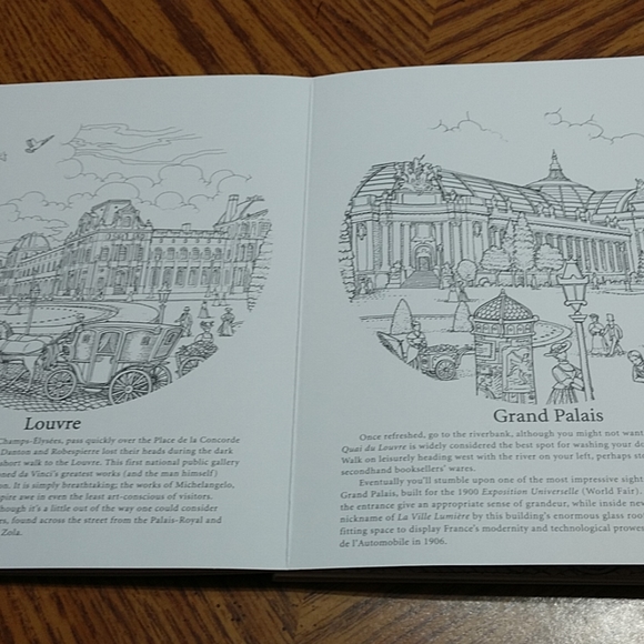 Panoramic Fold-out Coloring Paris - Picture 4 of 6